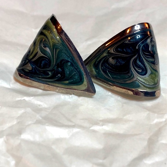 Abalone Earrings - Picture 1 of 4
